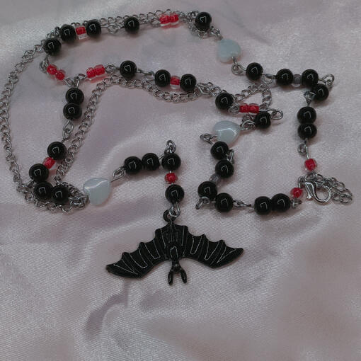 black/red bat rosary